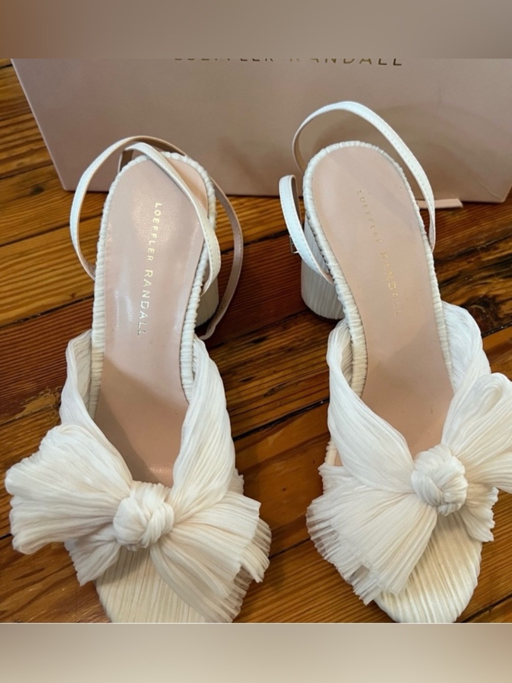 Loeffler Randall Camellia (Pearl)